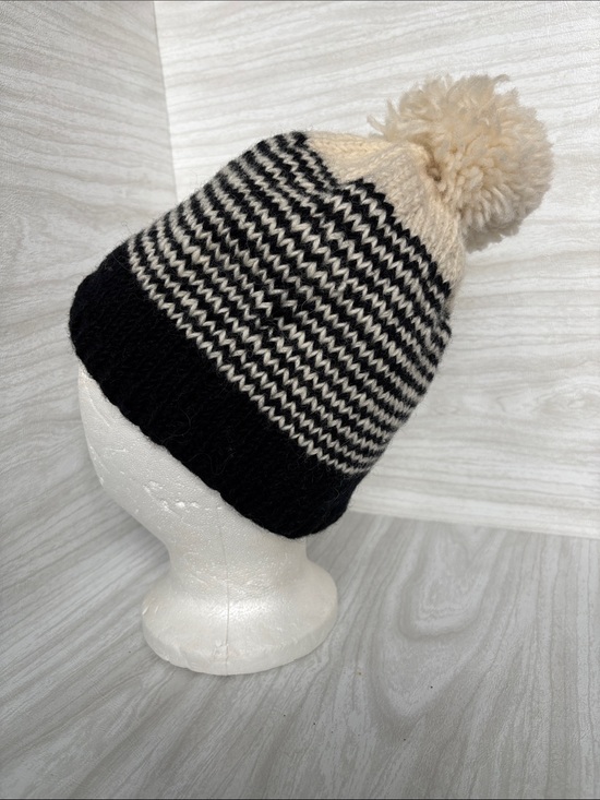 Trades Of Hope Accessories - NWT Fair TRADE snow top beanie - black and white